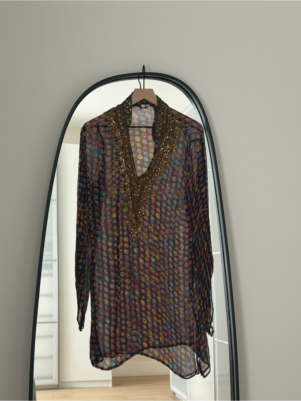 Embellished Sheer V-Neck Tunic in Multicolor Spot